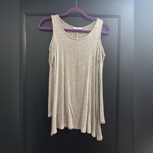 Women’s Acemi Cold Shoulder Tunic Top Shirt Size S